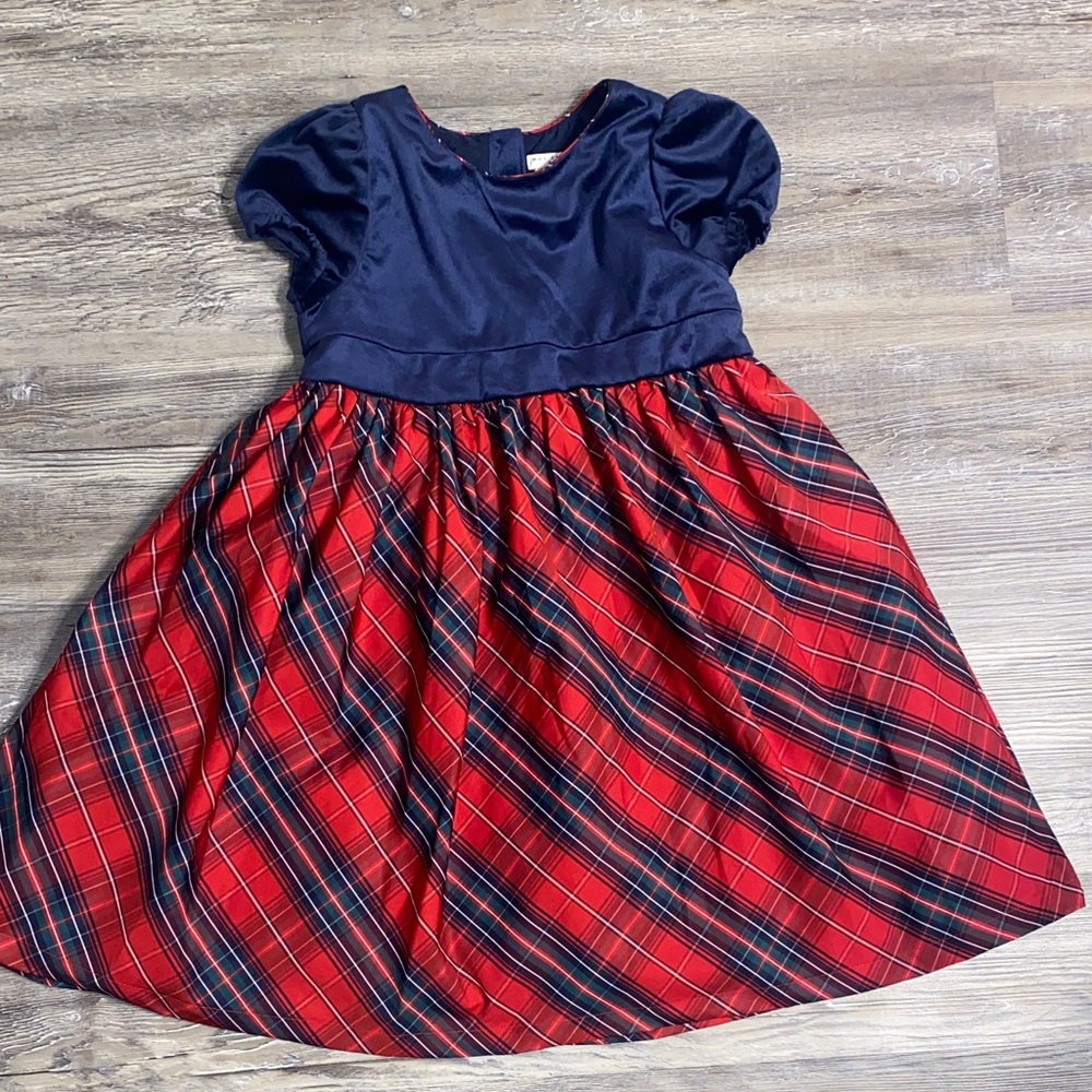 EUC MAX STUDIO Christmas Holiday Velvet Plaid Dress Girls 8